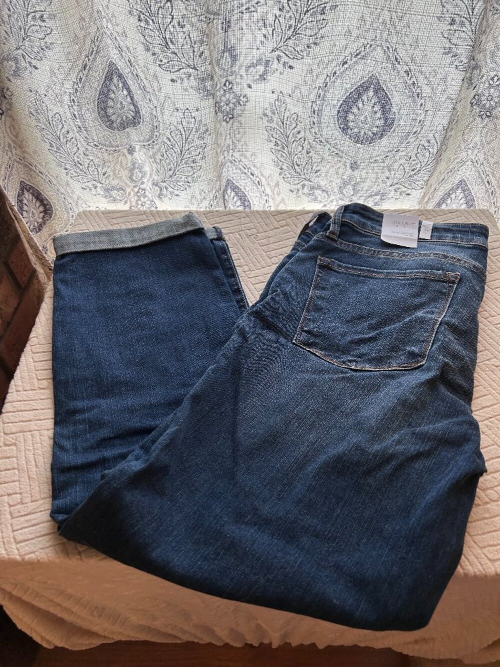 NWT STS Blue Darren Mid Rise Roll Cuffed Girlfriend Jeans Size 31